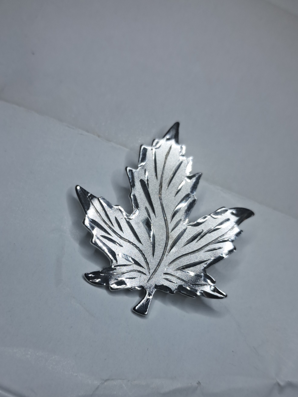 Vintage Sterling Silver Etched Maple Leaf Brooch Pin